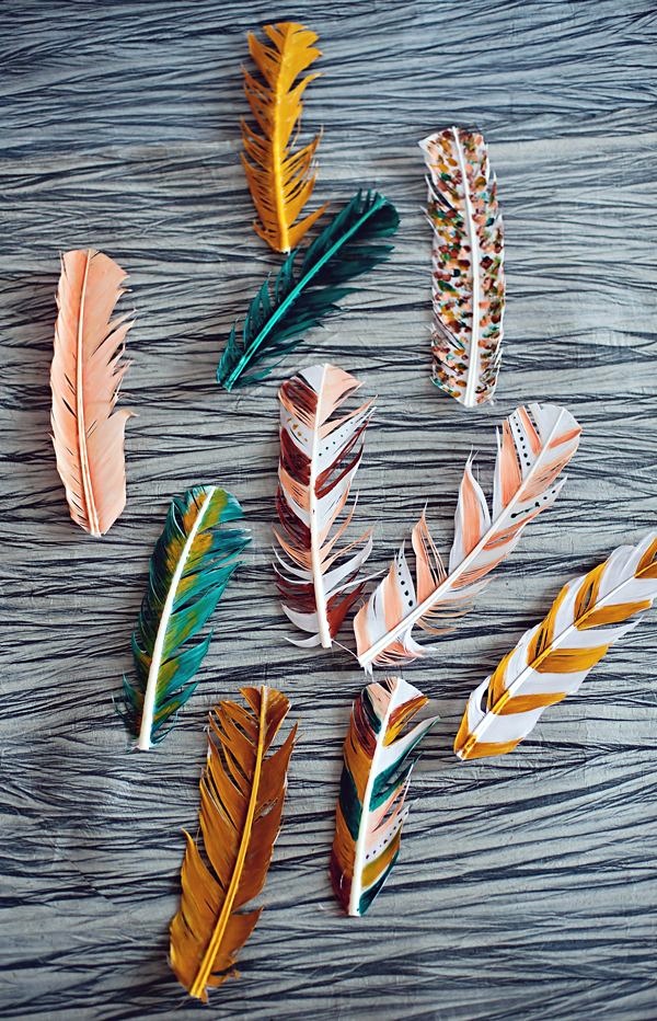 An Amazing Hobby of painted feathers (40)