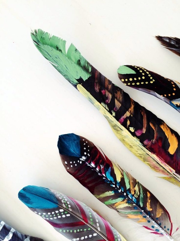 An Amazing Hobby of painted feathers (41)