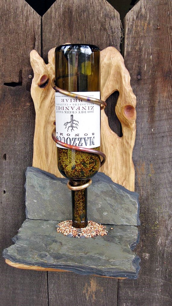 Intelligent Ways to Use Your Old Wine Bottles (29)