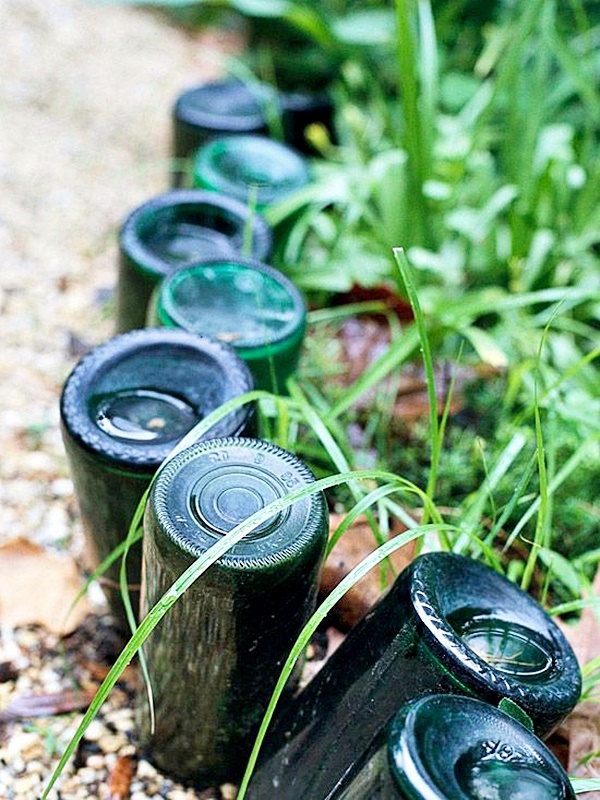 Intelligent Ways to Use Your Old Wine Bottles (37)