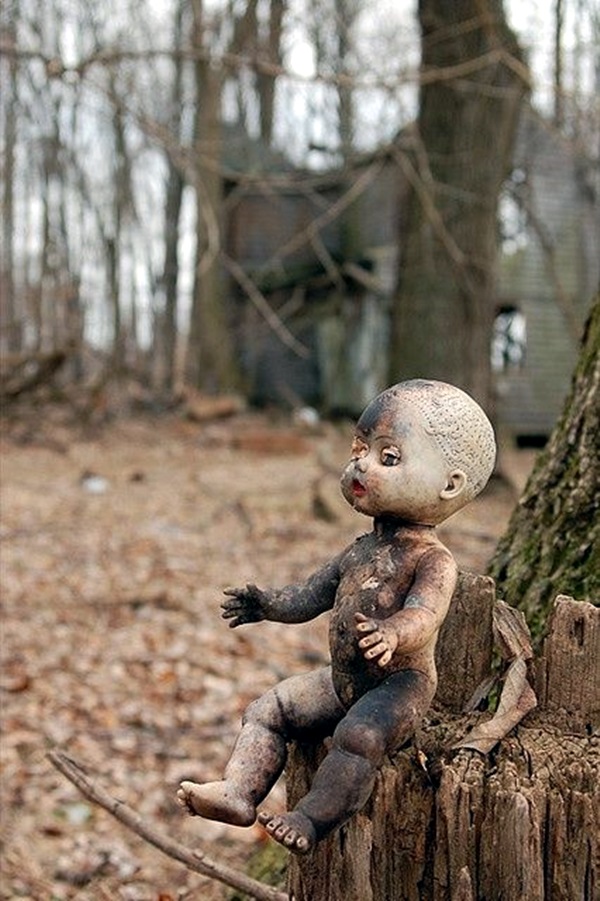 Disturbing DOLL ART Crafts which will Stay in your mind (28)