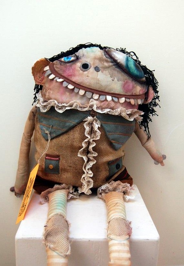 Disturbing DOLL ART Crafts which will Stay in your mind (35)