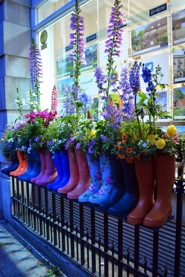 Magical window flower box ideas (3)