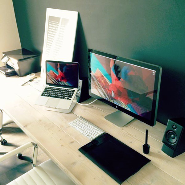 Amazing Workspace Set-Ups to Keep You Focussed (35)