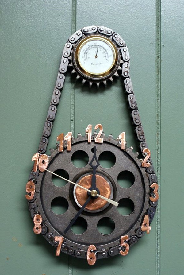 Fabulas Wall Clocks to embrace Your Home Entrance (15)