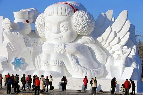 Realistic Snow Art Sculptures Winter Creations (14)