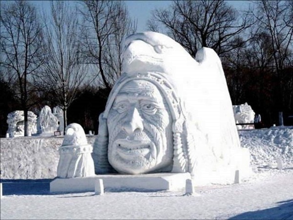 Realistic Snow Art Sculptures Winter Creations (20)