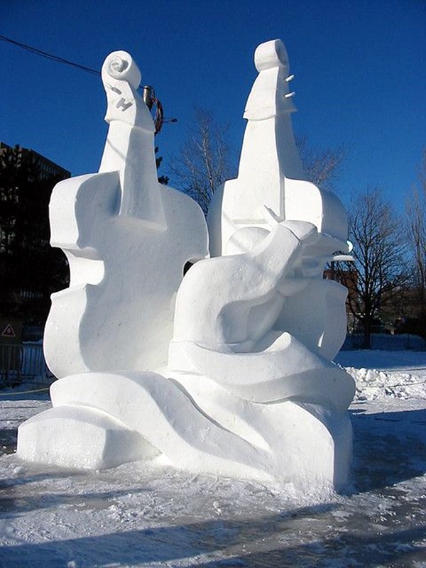 Realistic Snow Art Sculptures Winter Creations (28)