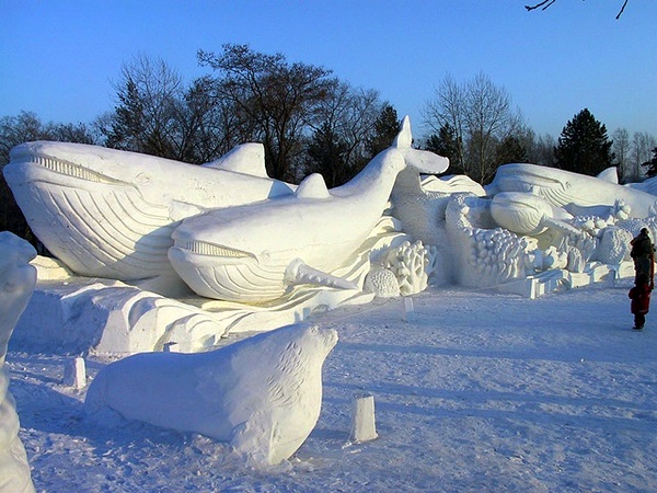 Realistic Snow Art Sculptures Winter Creations (30)