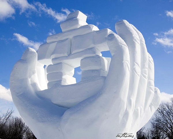 Realistic Snow Art Sculptures Winter Creations (37)