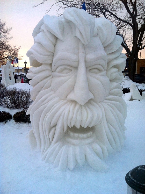 Realistic Snow Art Sculptures Winter Creations (39)