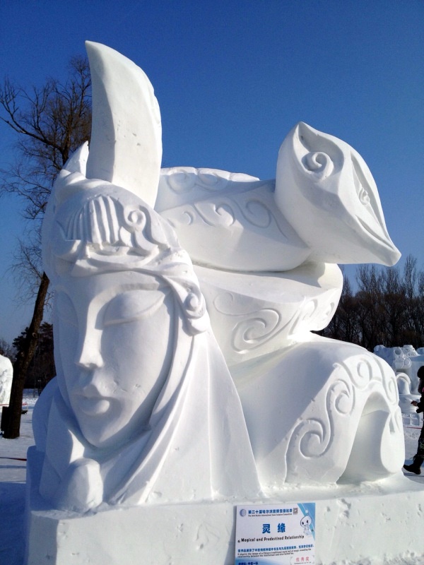 Realistic Snow Art Sculptures Winter Creations (46)
