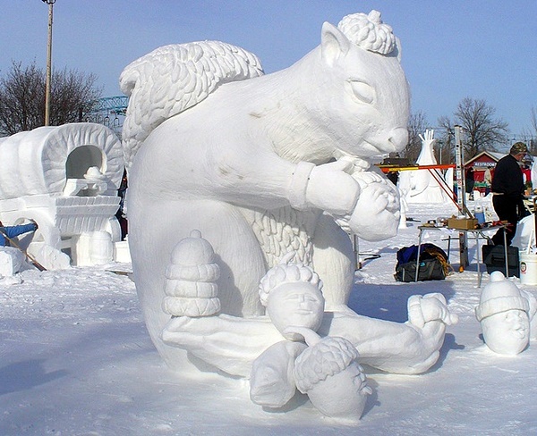 Realistic Snow Art Sculptures Winter Creations (5)