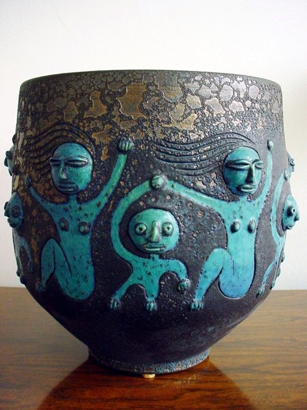 Creative and Beautiful Examples of Ceramic Arts (39)
