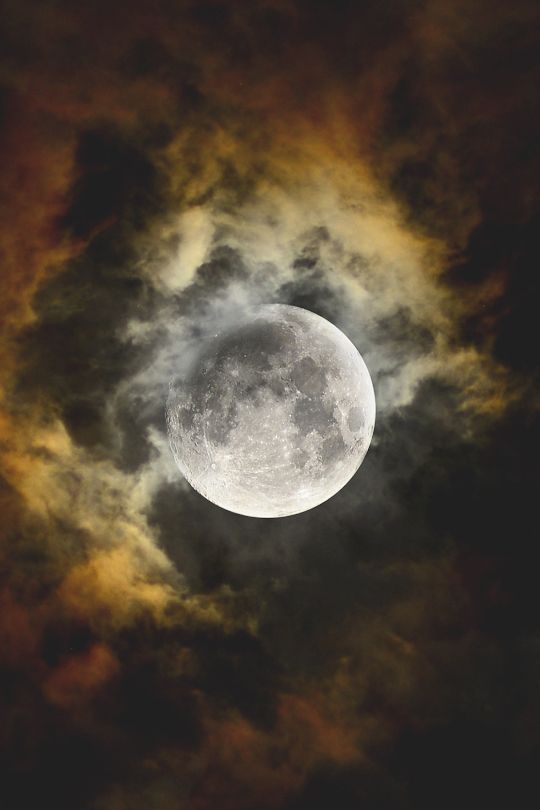 Fabulous Full Moon Photography To Keep You Fascinated ...