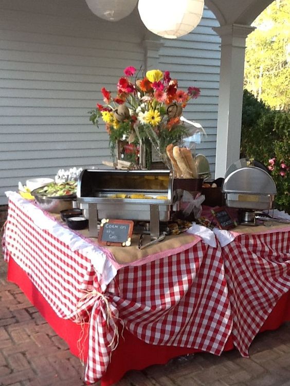 Picnic Table Decorating Ideas - 15 Cute & Easy DIY Picnic Food