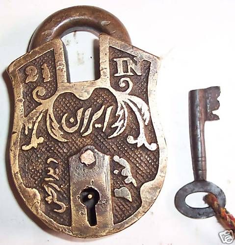 vintage locks and keys 15