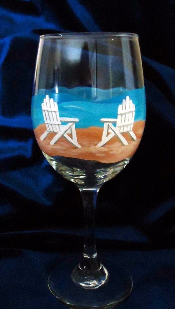 40 Artistic Wine Glass Painting Ideas Bored Art 40-artistic-wine-glass-painting-ideas-bored-art