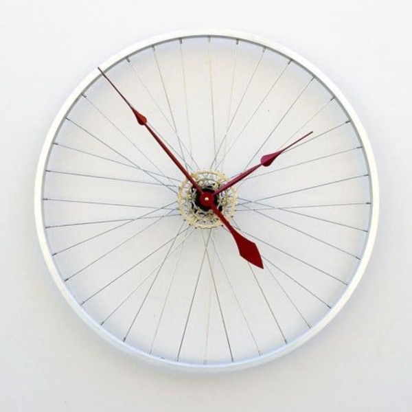 leonardo-da-vinci-ways-to-use-old-bicycle-rims0171