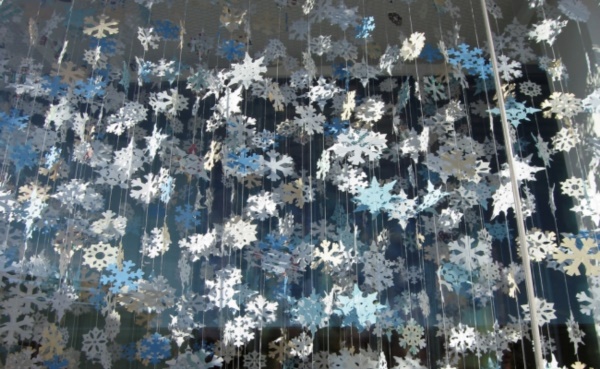 diy-paper-snowflakes-decoration-ideas0181