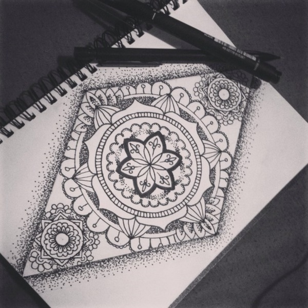 black-and-white-mandala-art-drawings0101