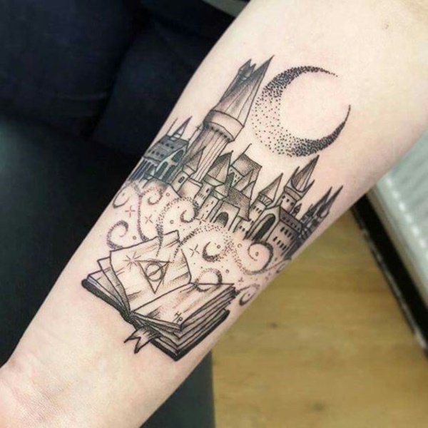 37 Library Tattoo Ideas for Librarians  Bibliophiles  Tattoo Glee