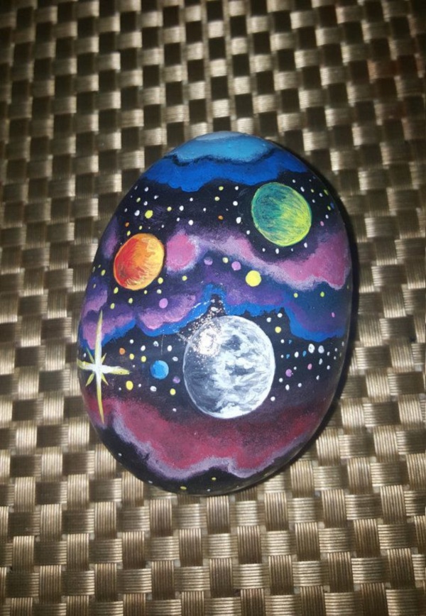 Handy Rock And Pebble Art Ideas For Many Uses14