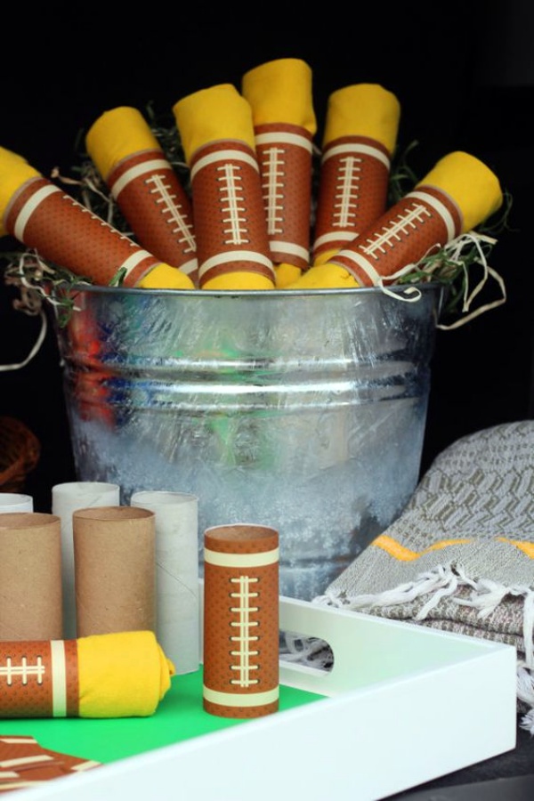 30 Super Bowl Party & Decoration Ideas