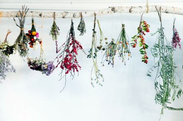 Unique-Ways-To-Reuse-Dried-Flowers