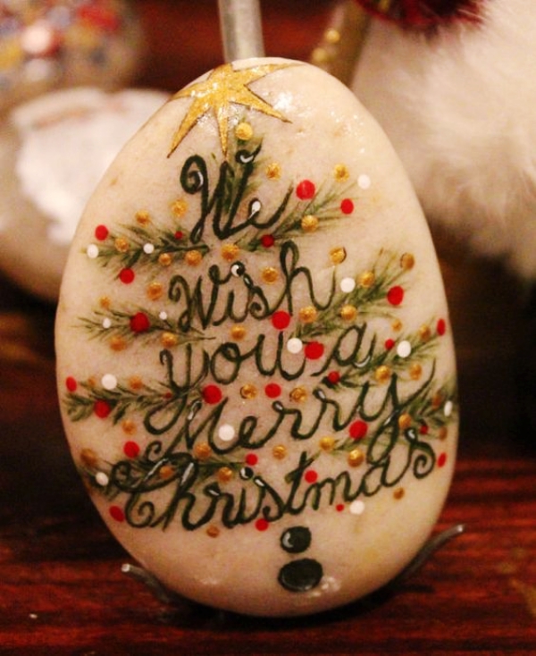 DIY-Christmas-Painted-Rock-Ideas