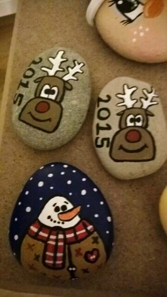 35 Diy Christmas Painted Rock Ideas Bored Art
