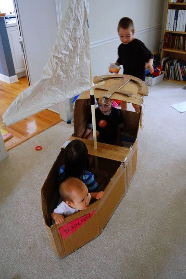 Genius-Ways-to-Use-Old-Cardboard-Boxes