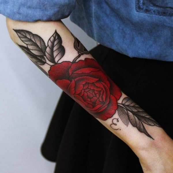 Gorgeous-Rose-Tattoo-Designs-For-Women