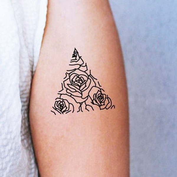 Gorgeous-Rose-Tattoo-Designs-For-Women