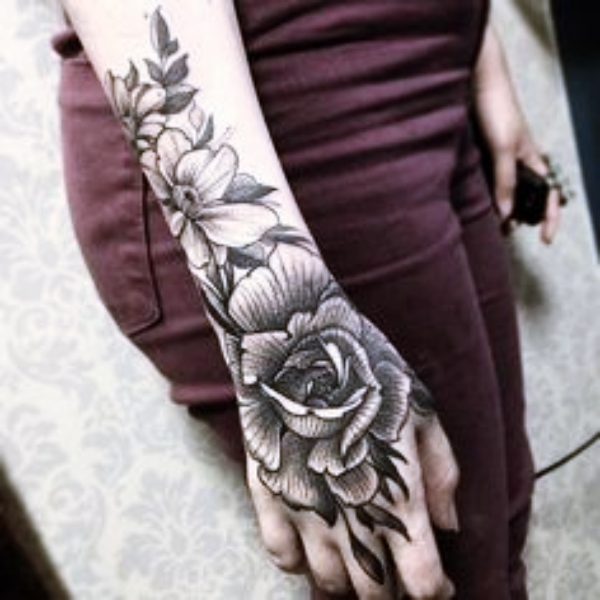 40 Gorgeous Rose Tattoo Designs For Women - Bored Art