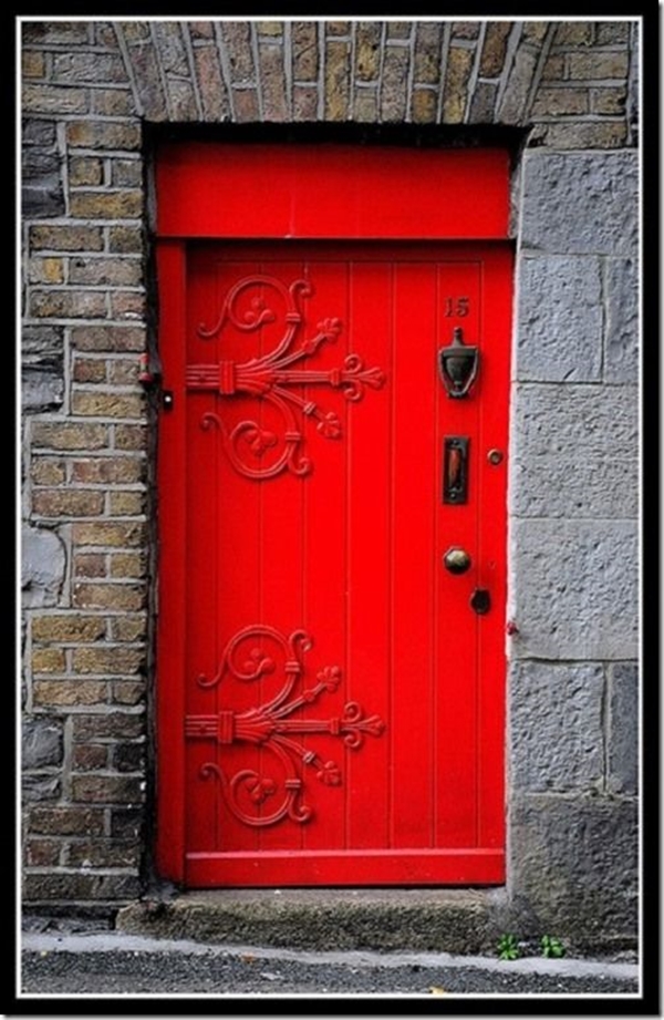 happily-installed-colorful-door-designs-yes-trend-back