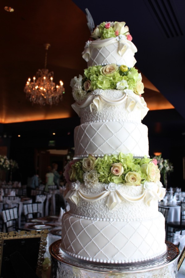 phenomenal-wedding-cake-designs