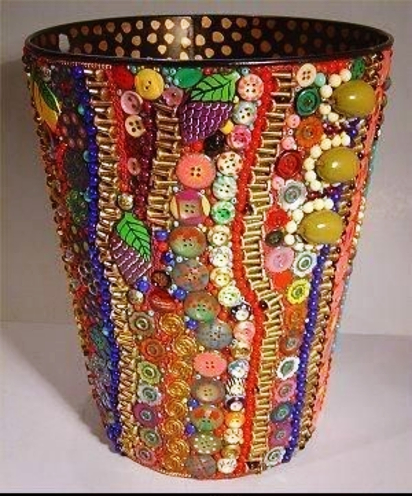 40 Extraordinary DIY Button Craft Ideas - Bored Art