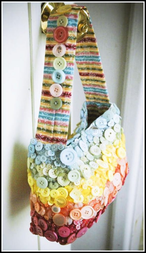 Extraordinary-DIY-Button-Craft-Ideas