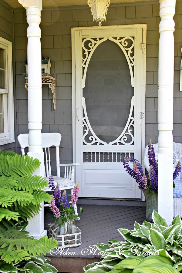 classy-front-porch-decorating-ideas