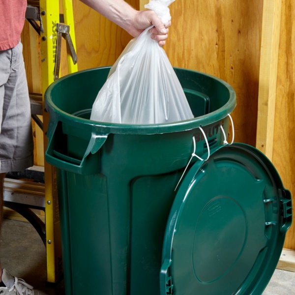 cool-and-useful-trash-can-hacks