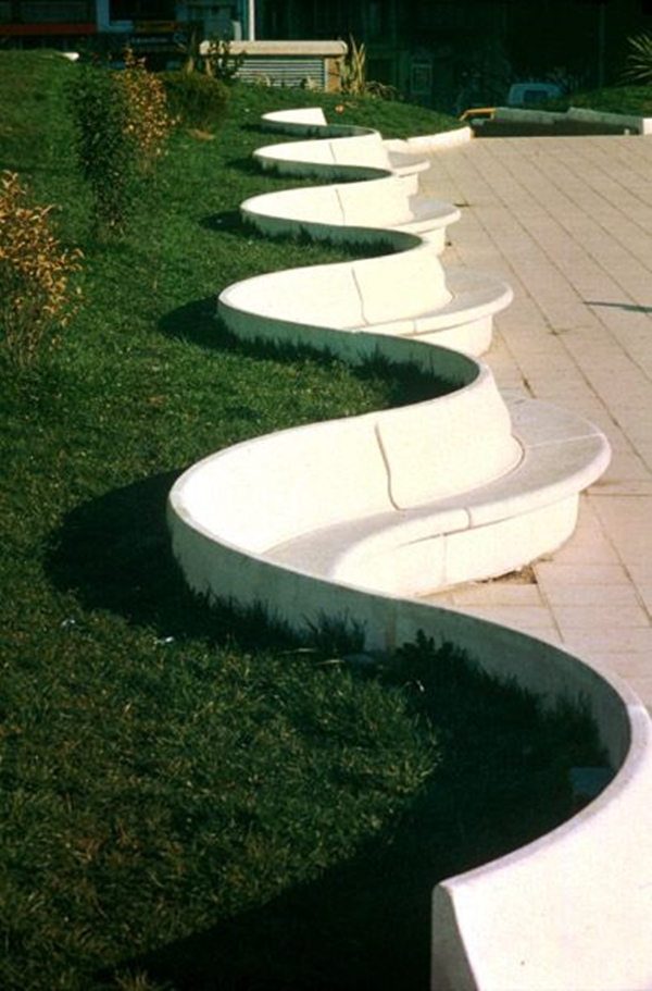 Unboring-Park-Bench-Designs-Which-are-Extraordinary