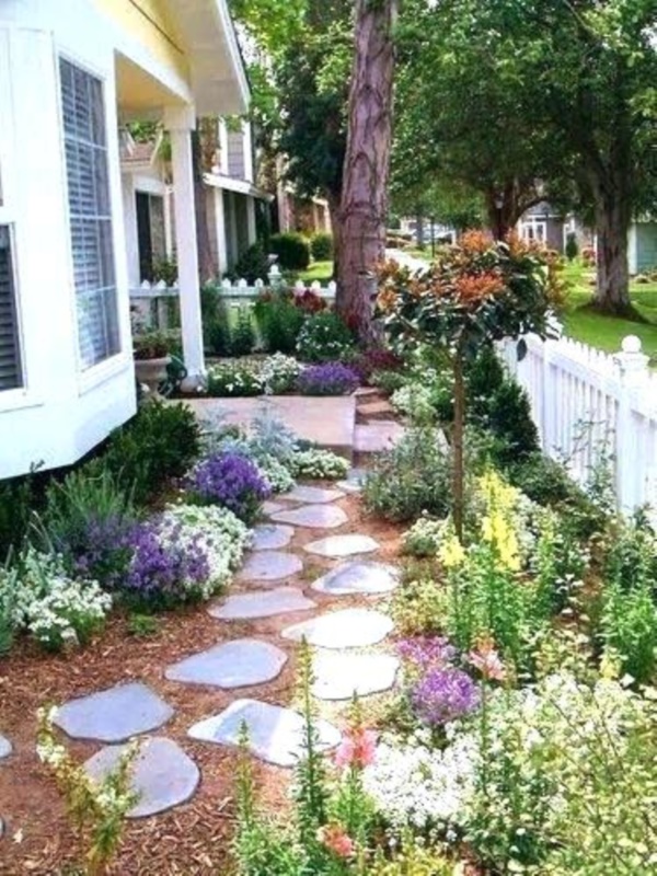 beautiful-small-front-yard-landscaping-ideas