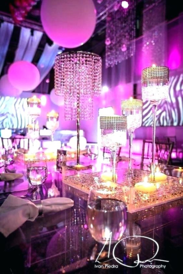 examples-of-disco-theme-party-decorations