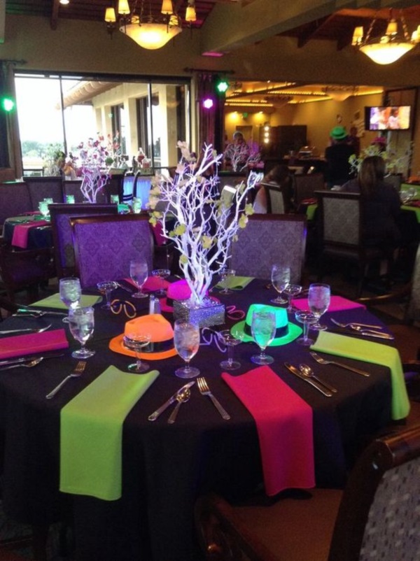 examples-of-disco-theme-party-decorations